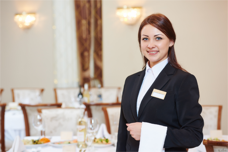 The restaurant staff is organizing a restaurant fundraiser.