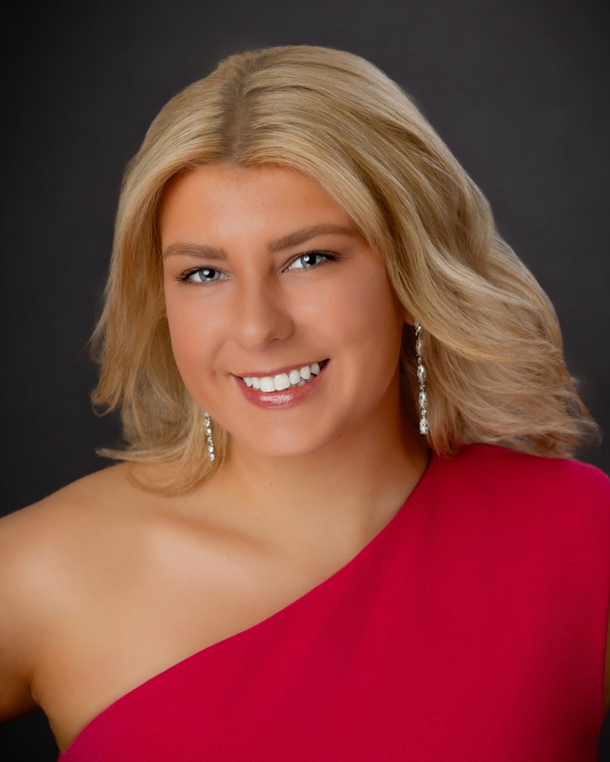 Grace Ruggles *GraceRiegelOH2025 - Fundraiser by Grace Riegel on *spotfund
