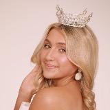 Lia Covely
